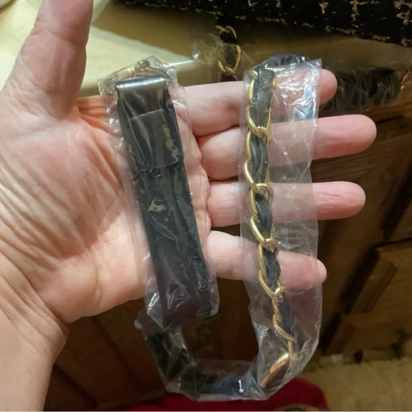 BADGLEY MISHKA Elegant Black Tweed Bag NWT - Picture 2 of 9